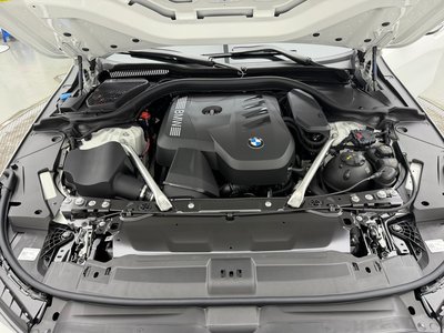 2026 BMW 5 SERIES 照片 7