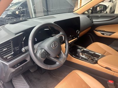 LEXUS NX - 4
