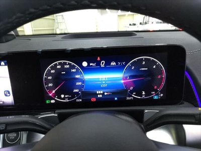 MERCEDES-BENZ GLB - 6