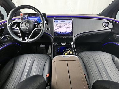 MERCEDES-BENZ EQS - 5