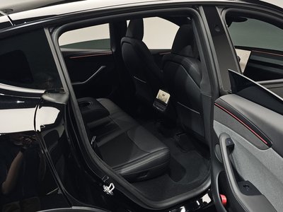 صورة مصغرة 17 لـ 2026 Tesla MODEL Y
