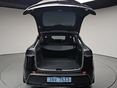 صورة مصغرة 26 لـ 2026 Tesla MODEL Y