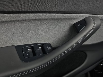 صورة مصغرة 30 لـ 2026 Tesla MODEL Y