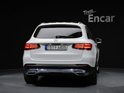 MERCEDES-BENZ GLC - 3