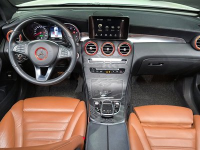 MERCEDES-BENZ GLC - 4