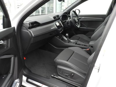 AUDI Q3 - 10