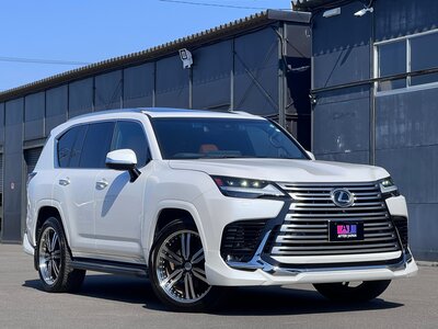 LEXUS LX