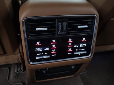 2020 Porsche CAYENNE 缩略图 18