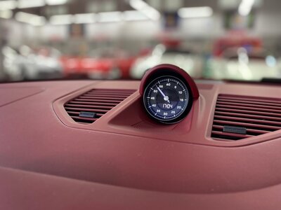 PORSCHE 911 CABRIOLET - 5