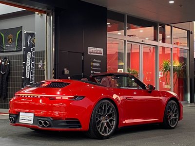 PORSCHE 911 CABRIOLET - 3