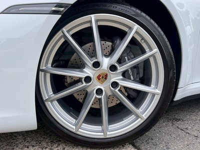 PORSCHE 911 - 9