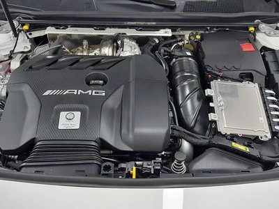 صورة 7 لـ 2025 Mercedes-BENZ CLA