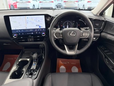 2025 Lexus NX 照片 2