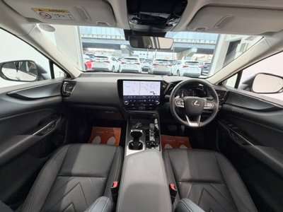 2025 Lexus NX — миниатюра 35