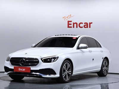 MERCEDES-BENZ E-CLASS - 1