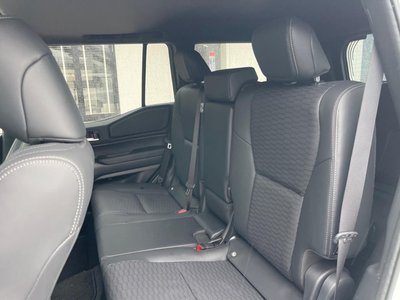 2024 Toyota LAND CRUISER 250 — миниатюра 37