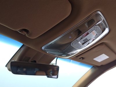 2025 Genesis GV80 thumbnail 18