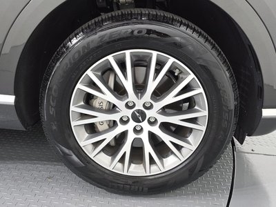 صورة 6 لـ 2025 Genesis GV80