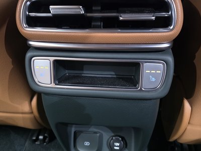 2025 Genesis GV80 thumbnail 19