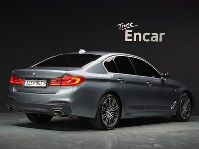 BMW 5 SERIES - 4