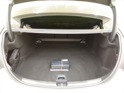 2023 Mercedes-BENZ C-CLASS AMG 照片 7