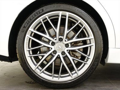 2023 Mercedes-BENZ C-CLASS AMG 照片 9