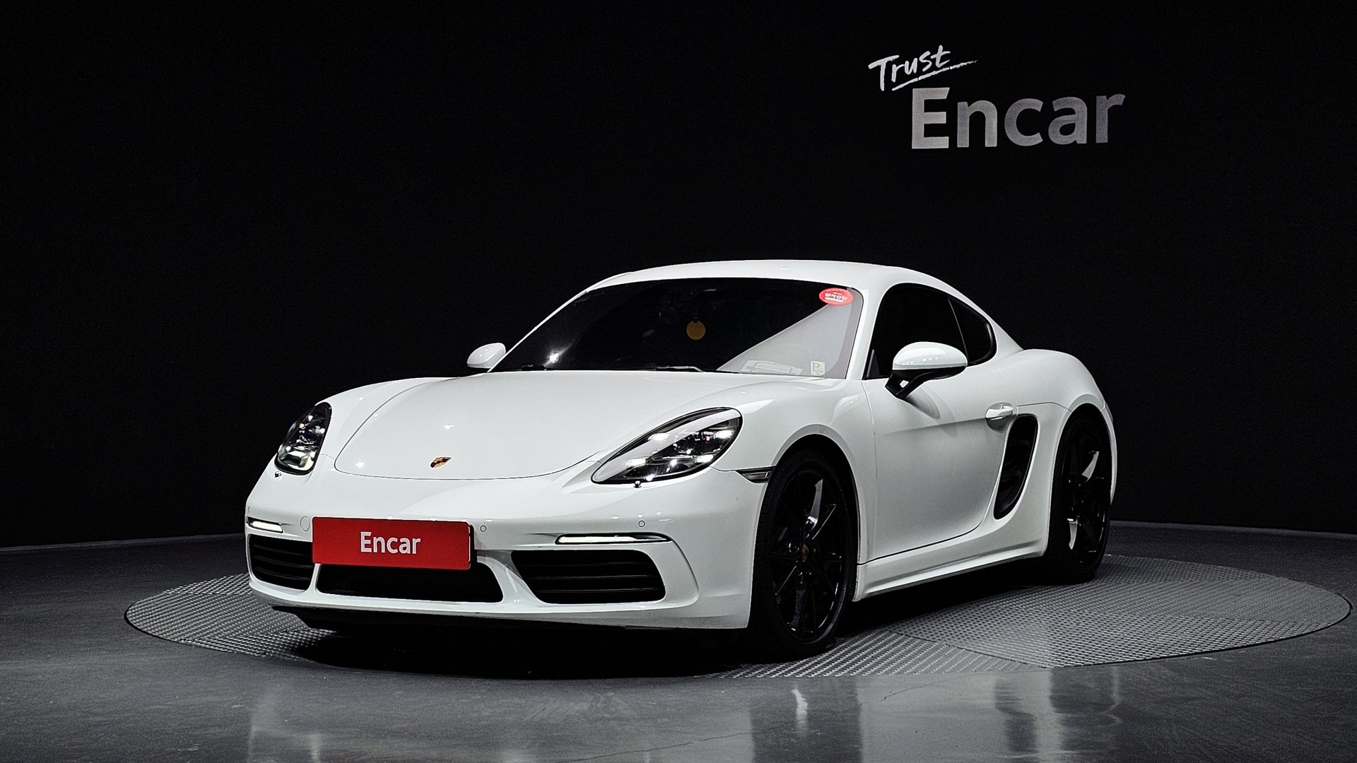 PORSCHE 718 CAYMAN - View 1
