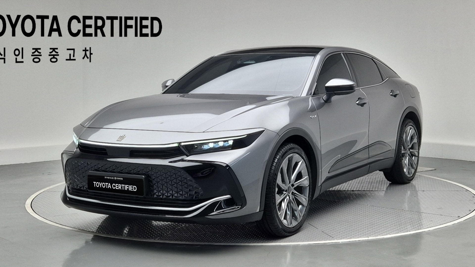 TOYOTA CROWN CROSSOVER - View 1