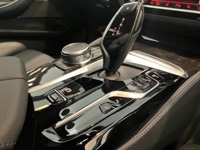 BMW 5 SERIES - 9