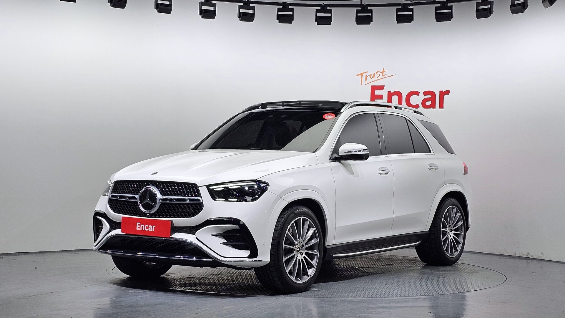 MERCEDES-BENZ GLE - View 1