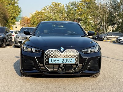BMW I4 - 2