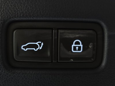 2021 Genesis GV70 — миниатюра 19