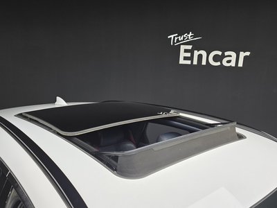 2021 Genesis GV70 — миниатюра 20