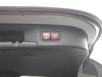2025 Mercedes-BENZ EQA — миниатюра 26