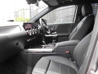 2025 Mercedes-BENZ EQA — миниатюра 17