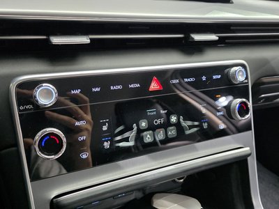 2023 Genesis GV80 — миниатюра 32