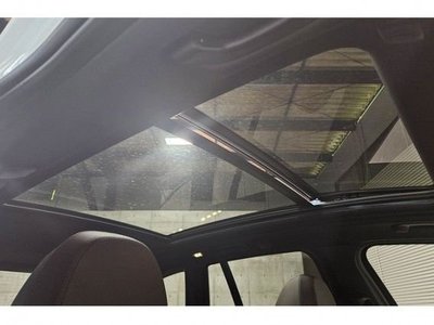 2026 BMW IX3 photo 4