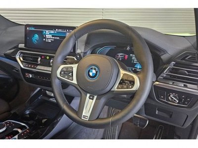 2026 BMW IX3 photo 6