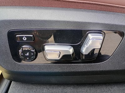 2021 BMW X6 — миниатюра 58