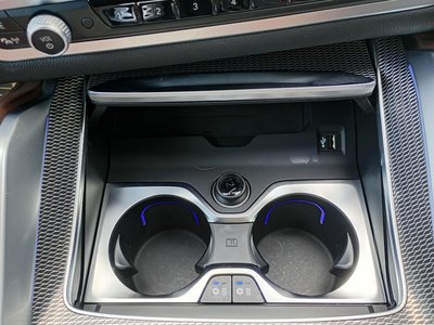 2021 BMW X6 — миниатюра 48