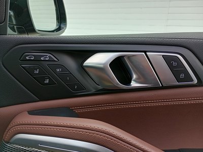 2021 BMW X6 — миниатюра 39