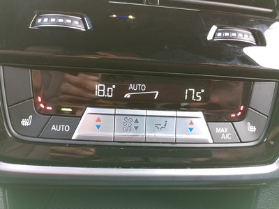 2021 BMW X6 — миниатюра 66
