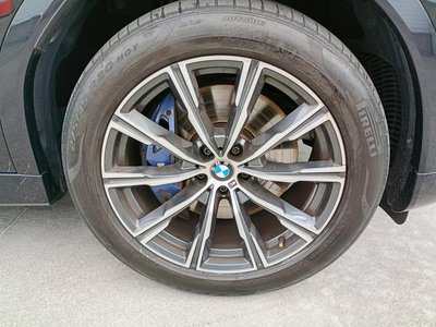 2021 BMW X6 — миниатюра 28