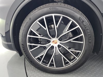 PORSCHE MACAN - 6