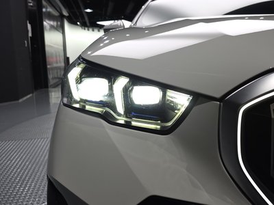 2023 BMW 5 SERIES photo 9