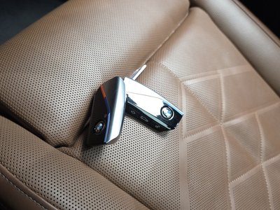 2023 BMW 5 SERIES thumbnail 32