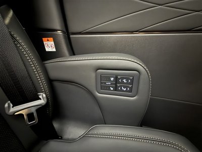 2026 TOYOTA ALPHARD thumbnail 33