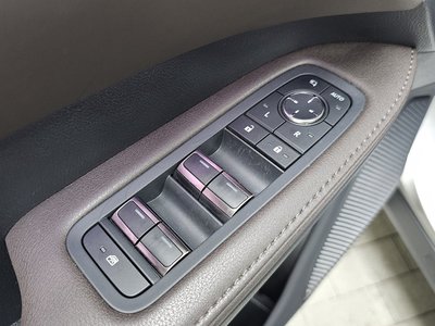 صورة مصغرة 27 لـ 2025 Lexus RX