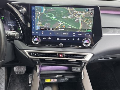 صورة مصغرة 18 لـ 2025 Lexus RX