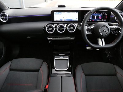 MERCEDES-BENZ A-CLASS - 10